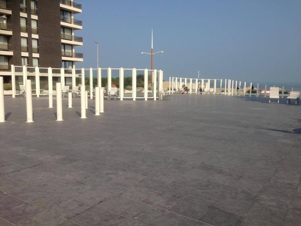 Residentie Hof Van Vlaanderen นิวว์ปอร์ท ภายนอก รูปภาพ