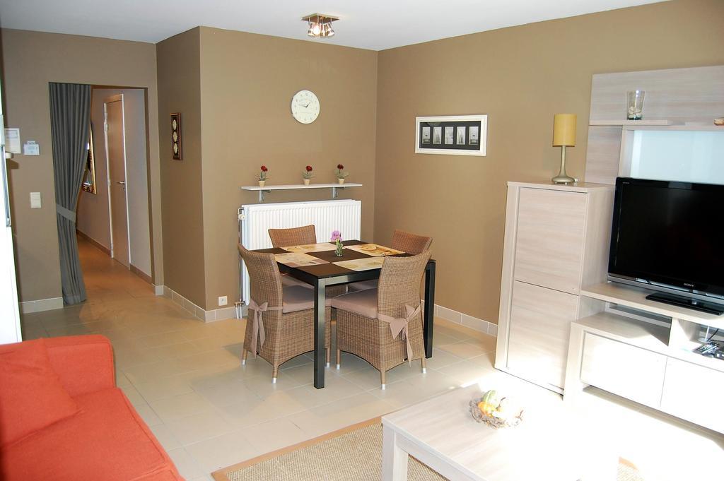 Residentie Hof Van Vlaanderen นิวว์ปอร์ท ภายนอก รูปภาพ